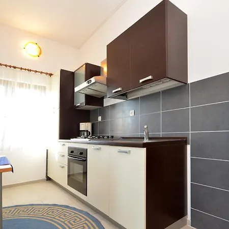 Iva Apartman Zára