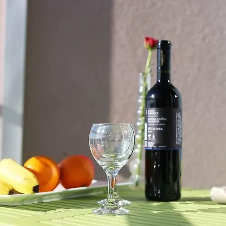 Iva Apartman Zára